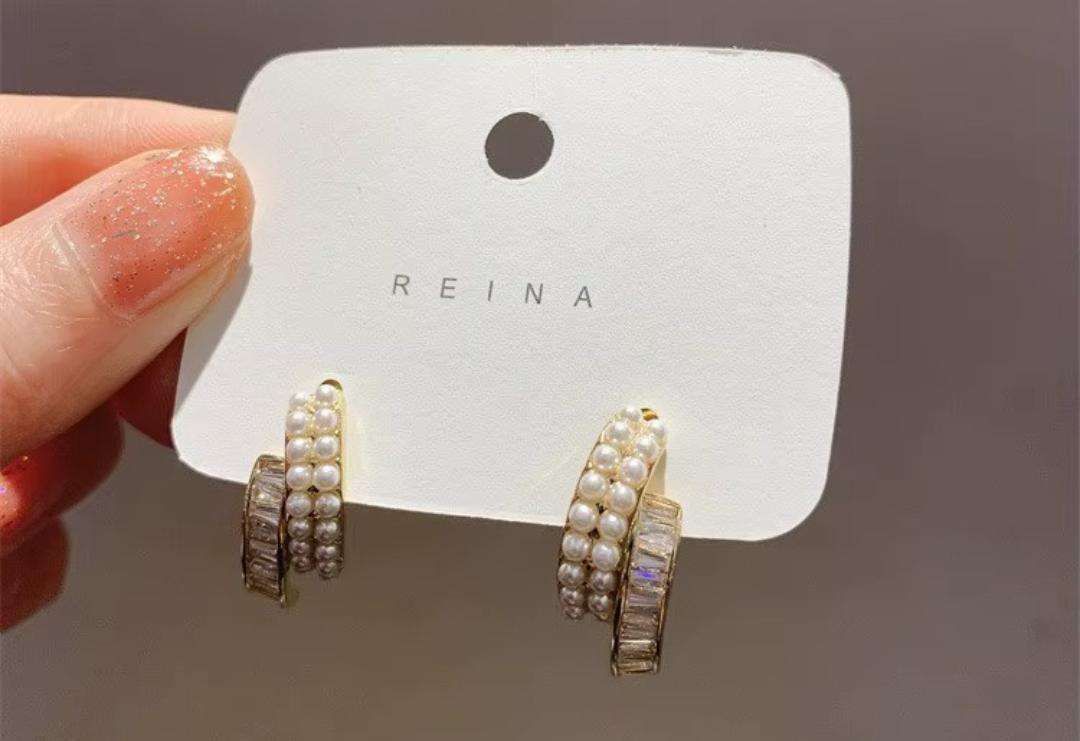 Korean Pearl Crystal Stud Earrings - Premium Aesthetic - Wholesale Ratneza