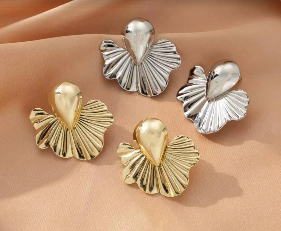 Korean Drop Shell Style Stud Earrings - Premium Aesthetic - Wholesale Ratneza