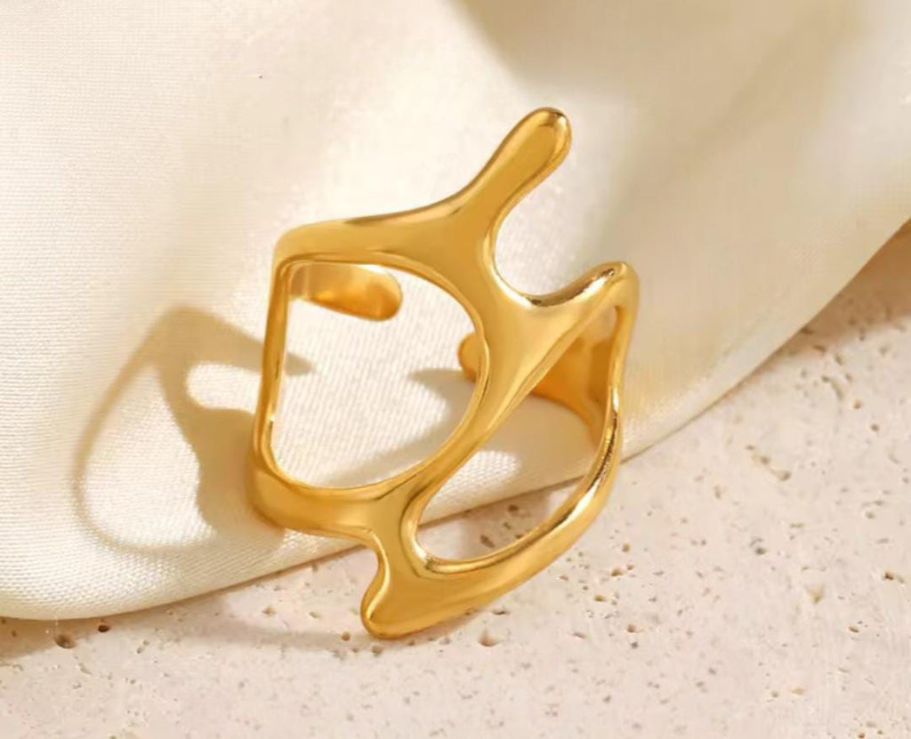 Anti-Tarnish Gold Plated Irregular Hollow Ring