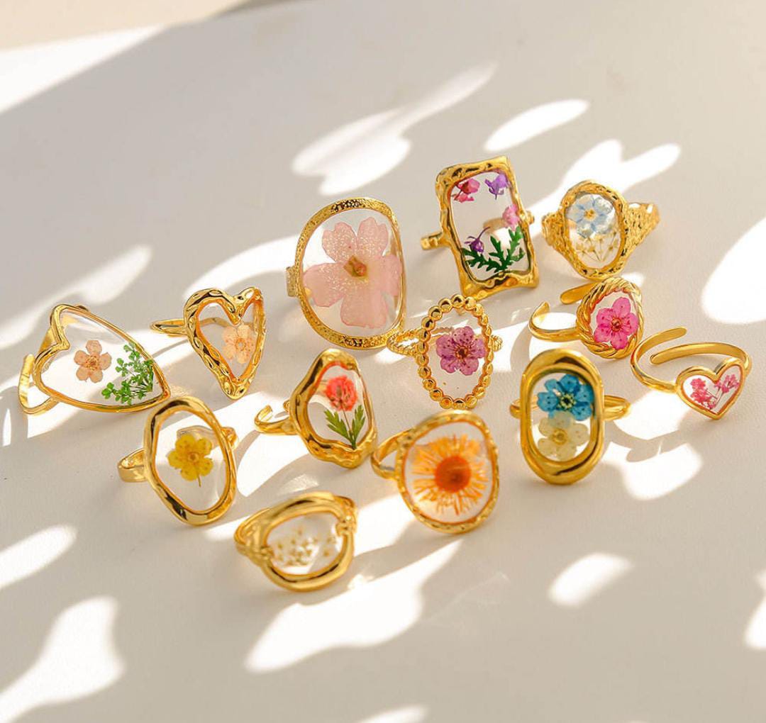 Anti-Tarnish Adjustable Handmade Resin Floral Art Rings (6 Pcs Set of Random)