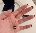 Anti-Tarnish Seashell Black Pendant Stainless Steel Necklace