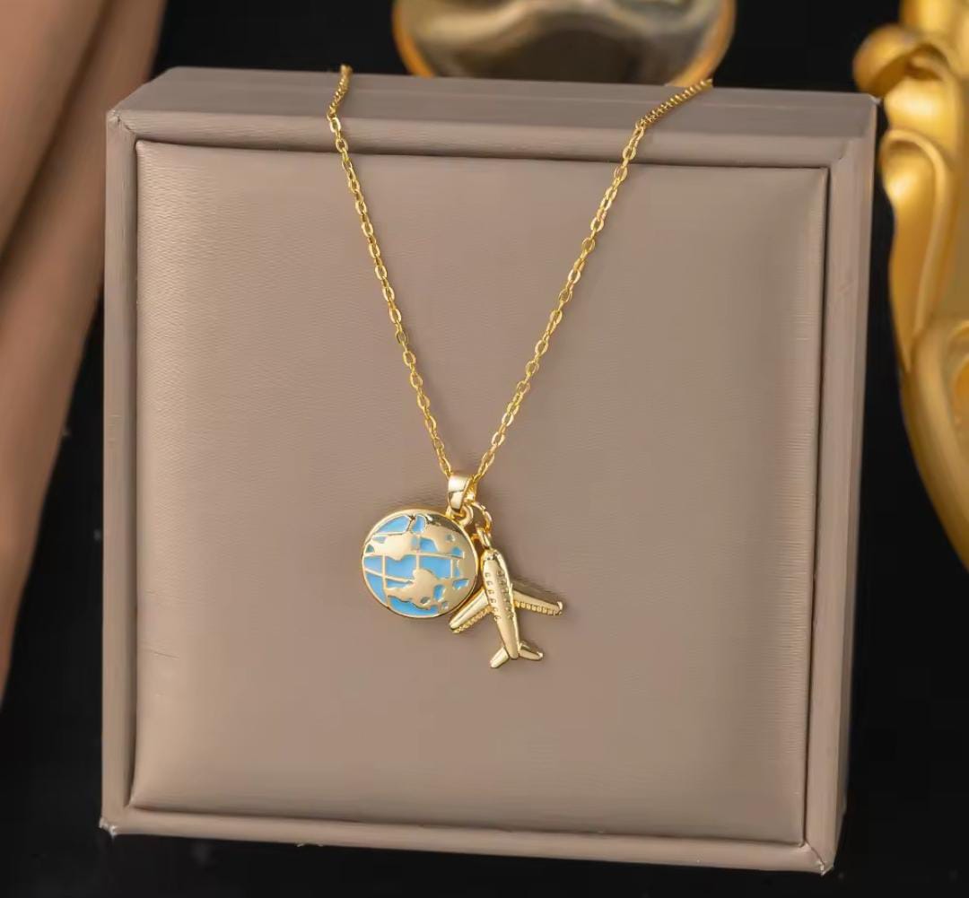 Anti-Tarnish Globe & Plane Charm Nomad's Stainless Steel Necklace