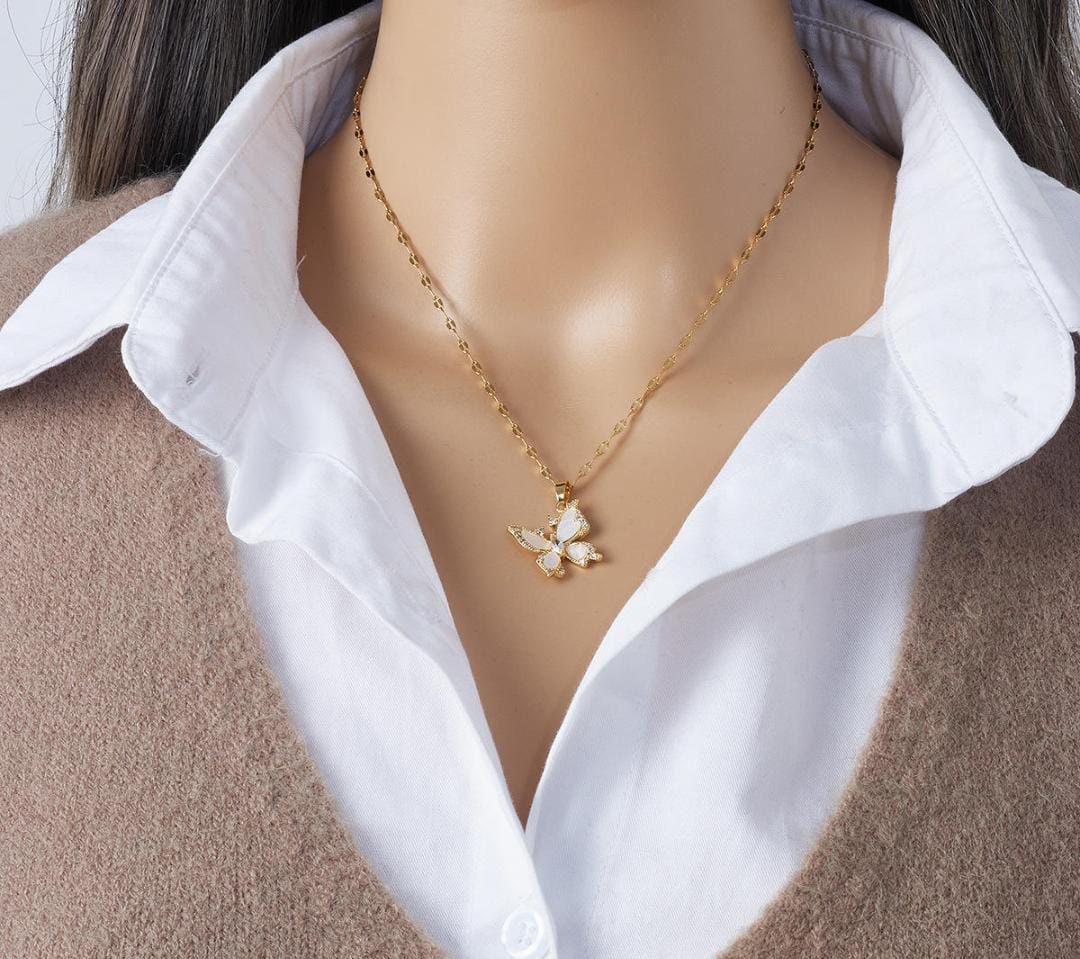 Anti-Tarnish Shell Butterfly Lip Chain Stainless Steel Necklace