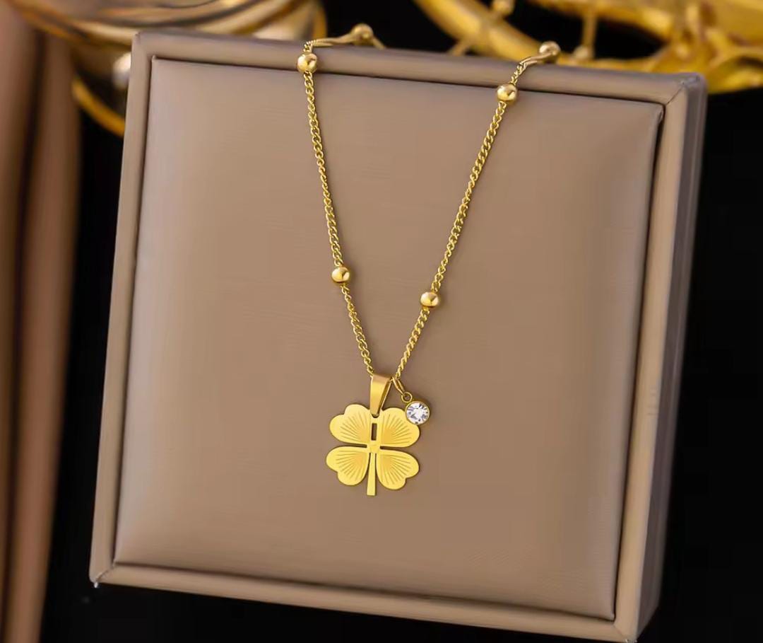 Anti-Tarnish Lucky Leaf Stone Drop Pendant Stainless Steel Necklace
