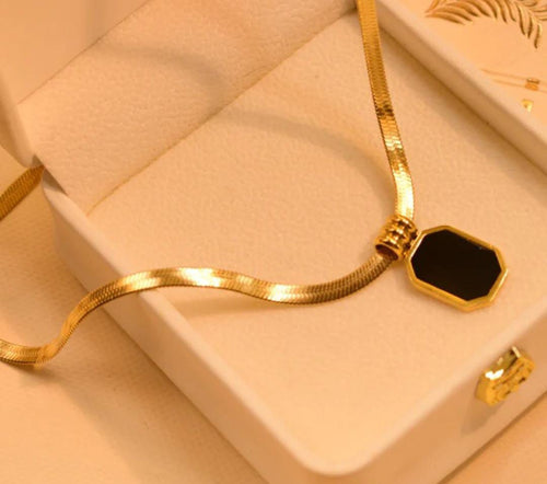 Anti-Tarnish Black Pendant Snake Chain Stainless Steel Necklace