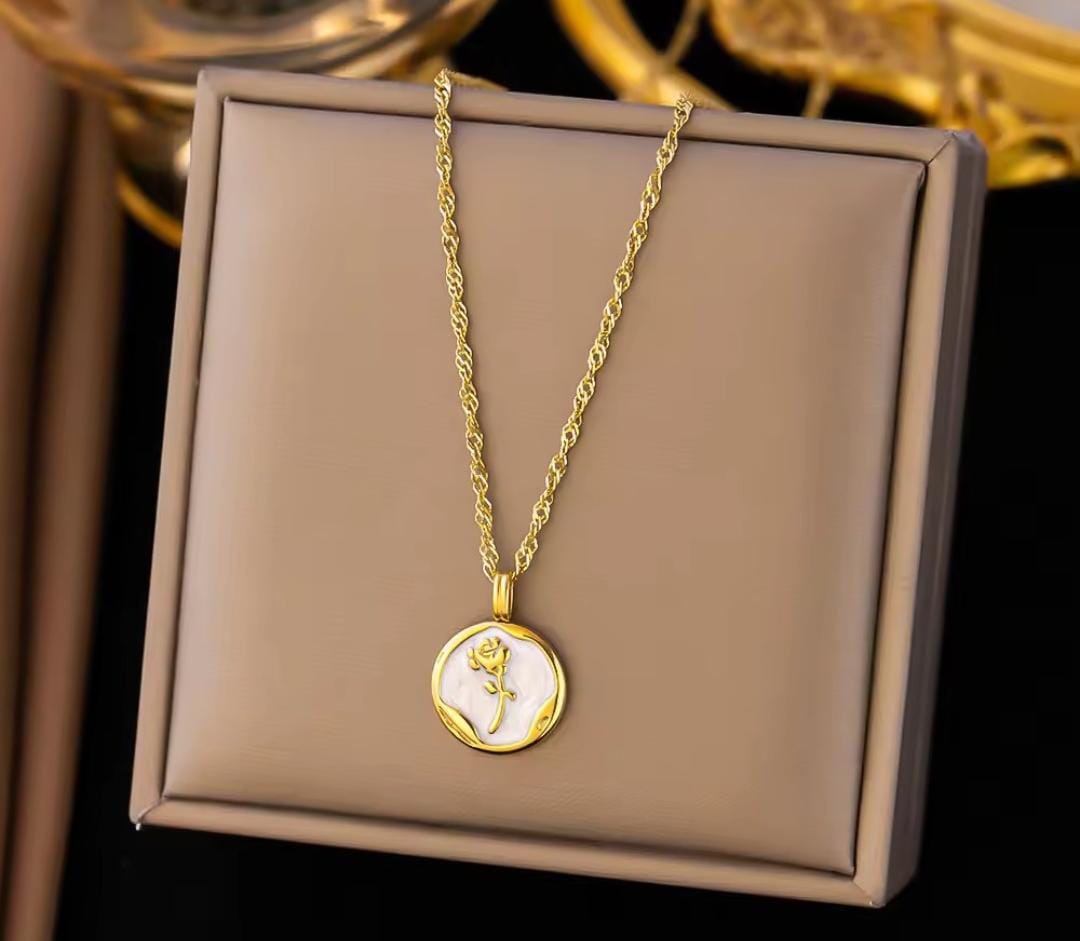 Anti-Tarnish Rose Enamelled Pendant Twisted Chain Stainless Steel Necklace