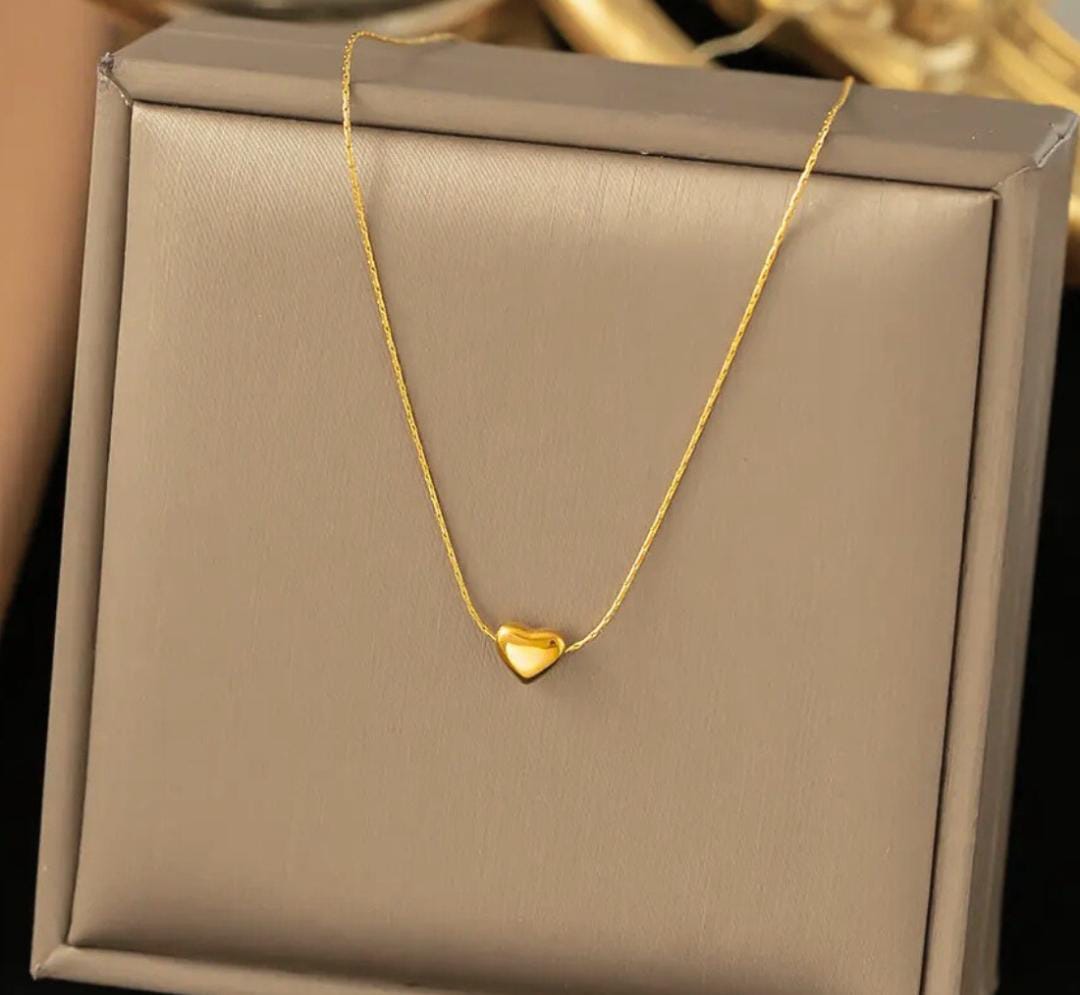Anti-Tarnish Thread Style Chain Mini Heart 316L Stainless Steel Necklace