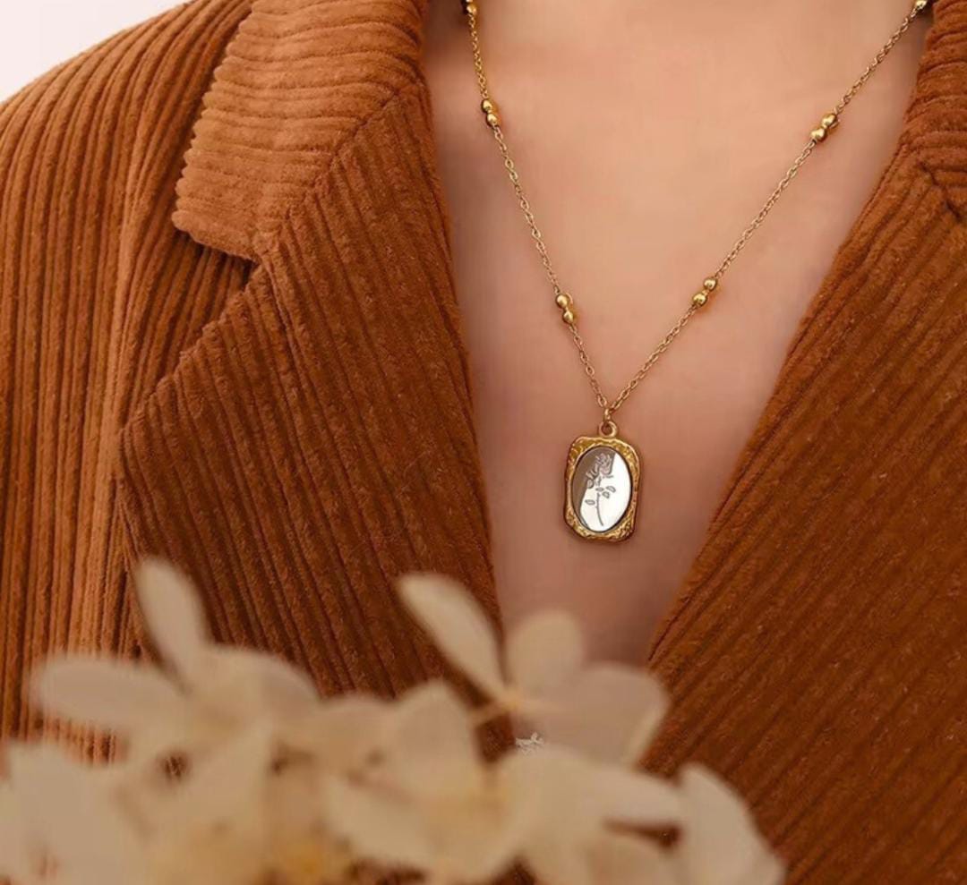 Anti-Tarnish Magic Mirror Rose Beads Chain Stainless Steel Necklace