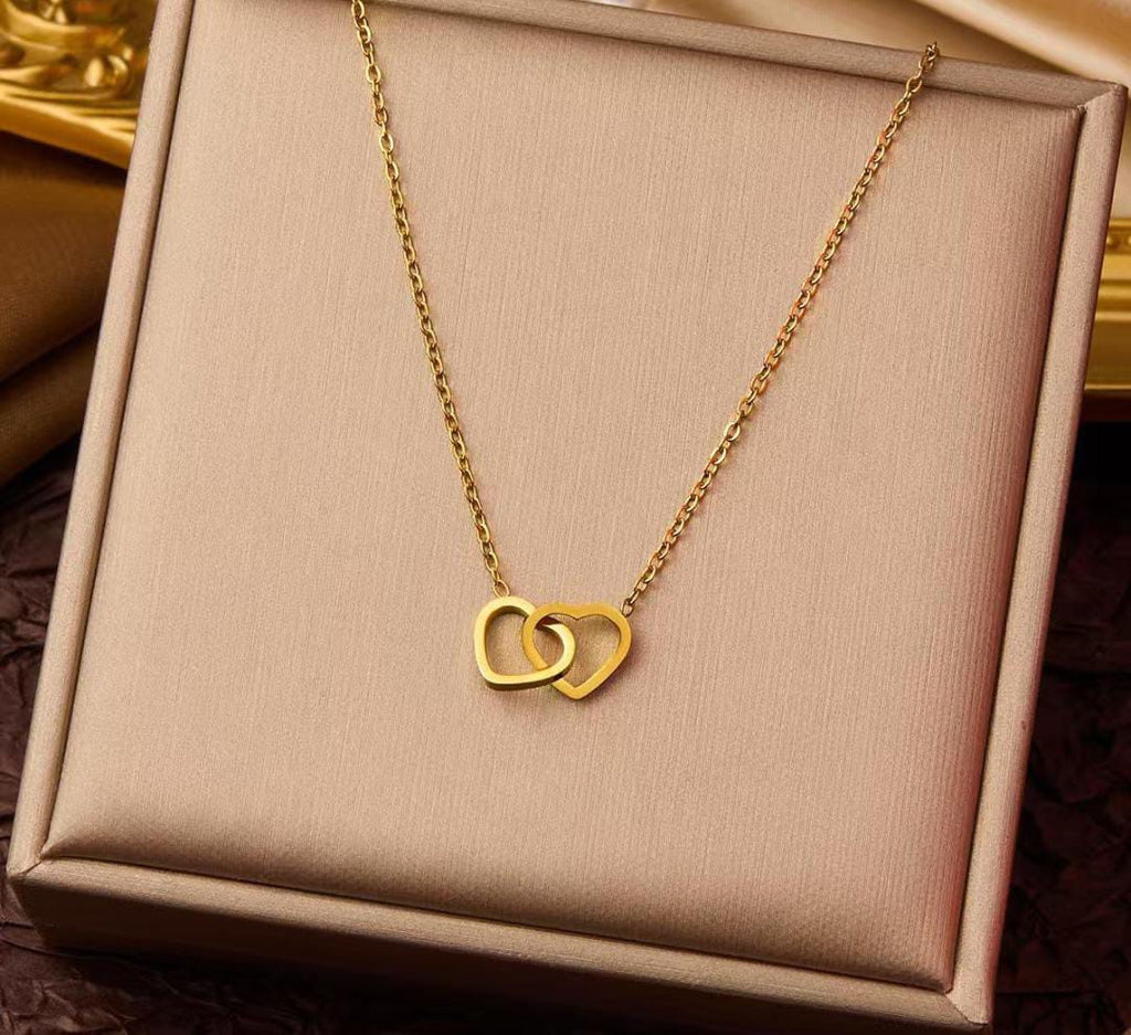 Anti-Tarnish Heart Interlocked Stainless Steel Necklace