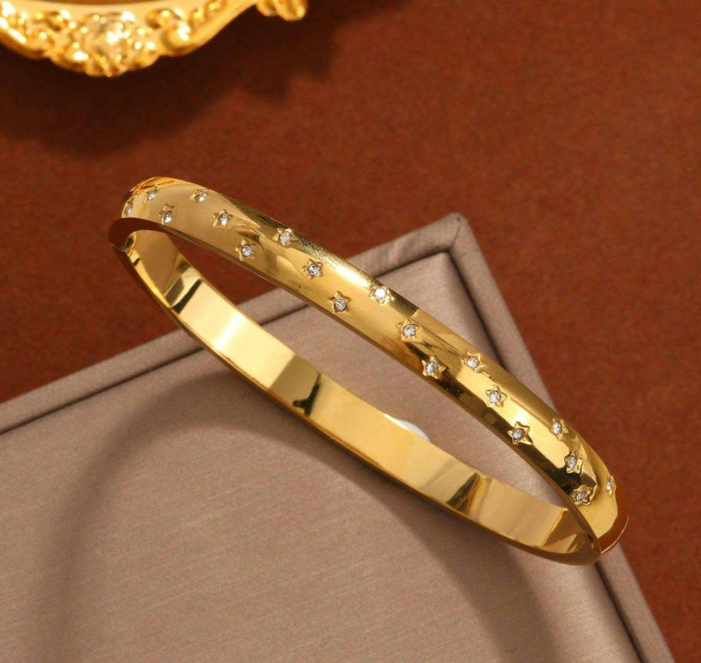 Anti-Tarnish Stainless Steel 18K Gold Star-Studded Zircon Bangle Bracelet
