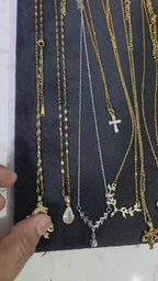 Ratneza pendant